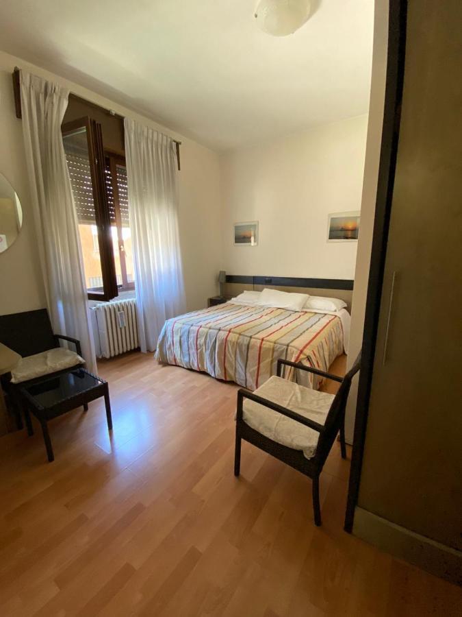 Santa Monica Bed & Breakfast *